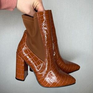 Krush Cognac Brown Croc Embossed Sock Ankle Boots Pointed Toe‎ Block Heel Size 8